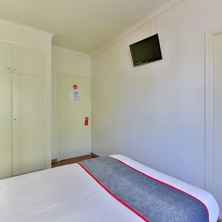 Alberana Hostel