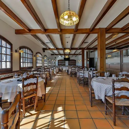 Alberana Hostel