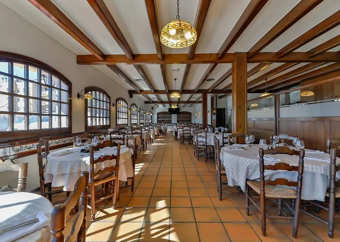 Alberana Hostel