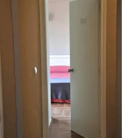 Hostel Alberana *