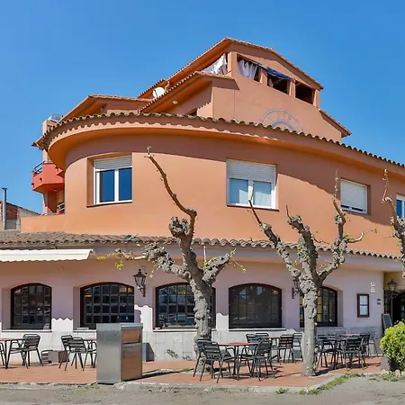 Hostel Alberana *